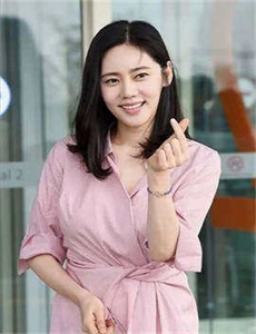 《免费日产幕乱码2021-BB的样子》
