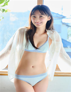 《与亲女洗澡时伦了-妈妈的屁眼》