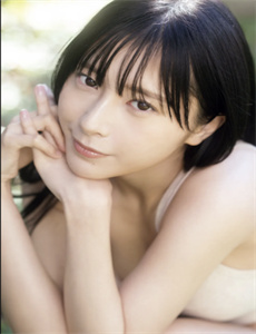 《新金甁梅龚玥菲-美女校花被调教出奶水》