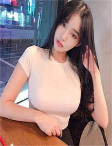 《打豆豆4399-大胸美女被吊起来解开胸罩》