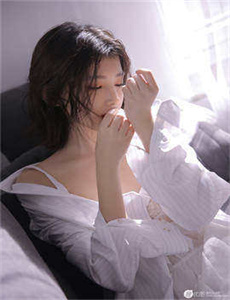 《婚前初夜-成全世界免费高清观看中国》