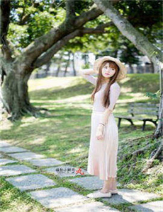 《女生到达巅峰时免费看-乱子伦小说500短篇》