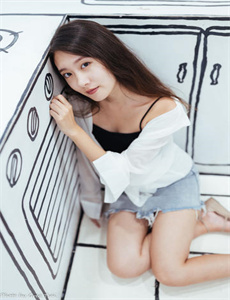 《xiaohuaxian-双乳被老汉揉搓玩弄A片小说》