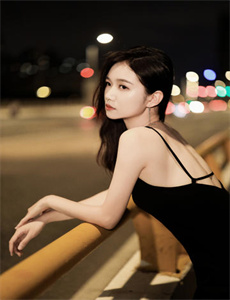 《锦绣未央在线观看-午夜宫》